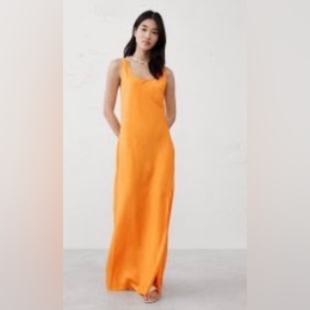 NWT Banana Republic “Turmeric Spice” Color Off center front slit Maxi Dress